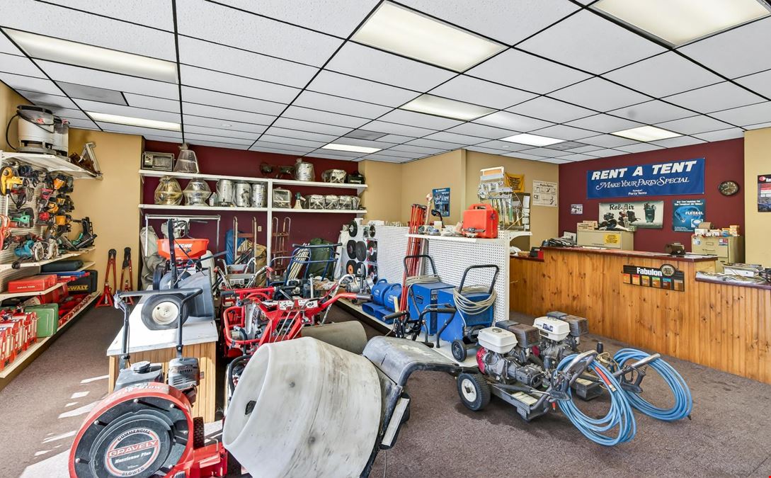 123 S Main St, Athol