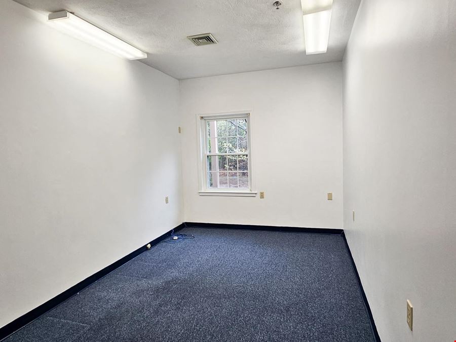 25 Bridge St unit 4