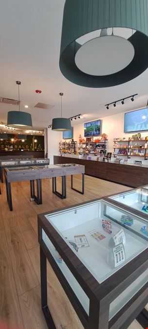 Former Dispensary & Consumption Lounge with Kitchen and License