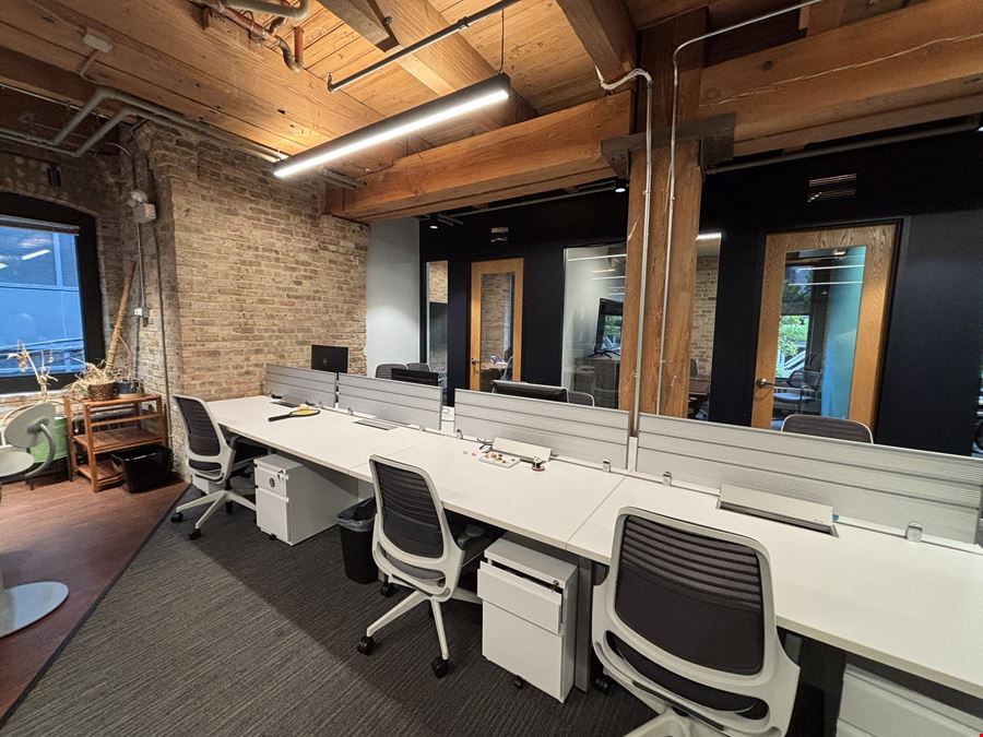 300 W. Hubbard Street