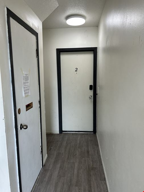 4th ST Apartments