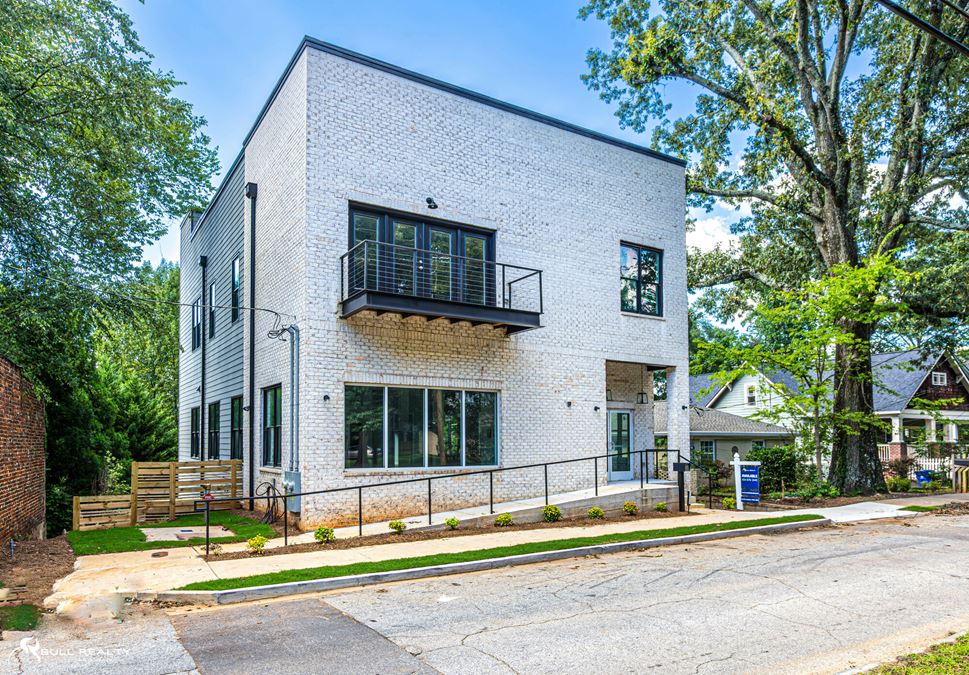 ± 4,899 SF Flexible Use Commercial/Residential Space in Oakhurst Atlanta | New Construction