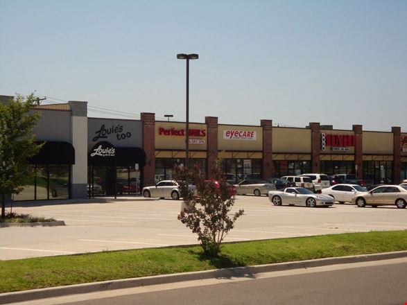 Preview of Retail space for Rent at Rivermoore Plaza  1607 S. Interstate Service Road
