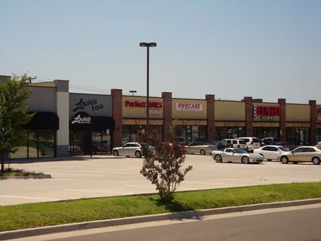 Preview of Retail space for Rent at Rivermoore Plaza  1607 S. Interstate Service Road