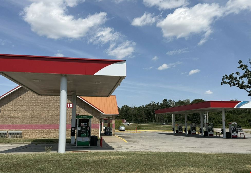 C-STORE / GAS STATION  FOR SALE IN AURORA, MO