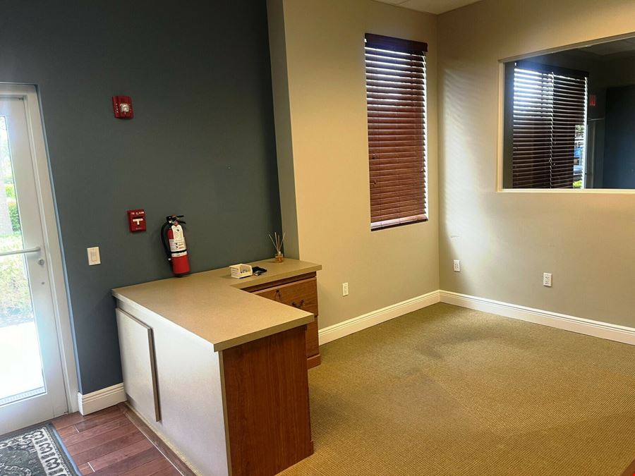 Industrial Flex Unit #16 for Lease