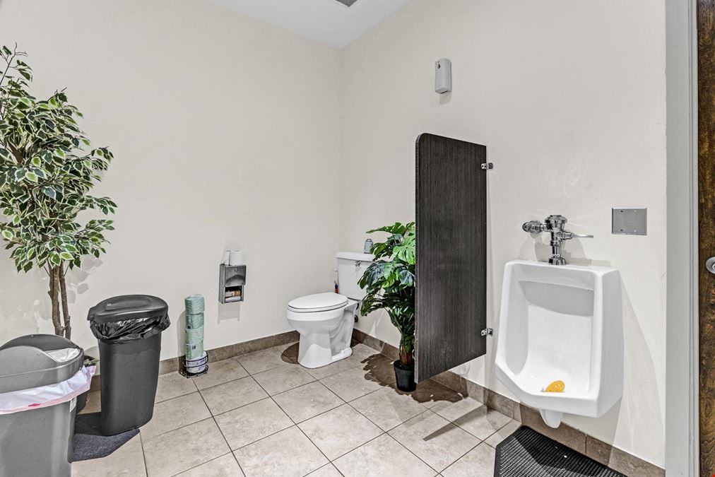 4790 NW 157th Street - 34,515 Sq. Ft.