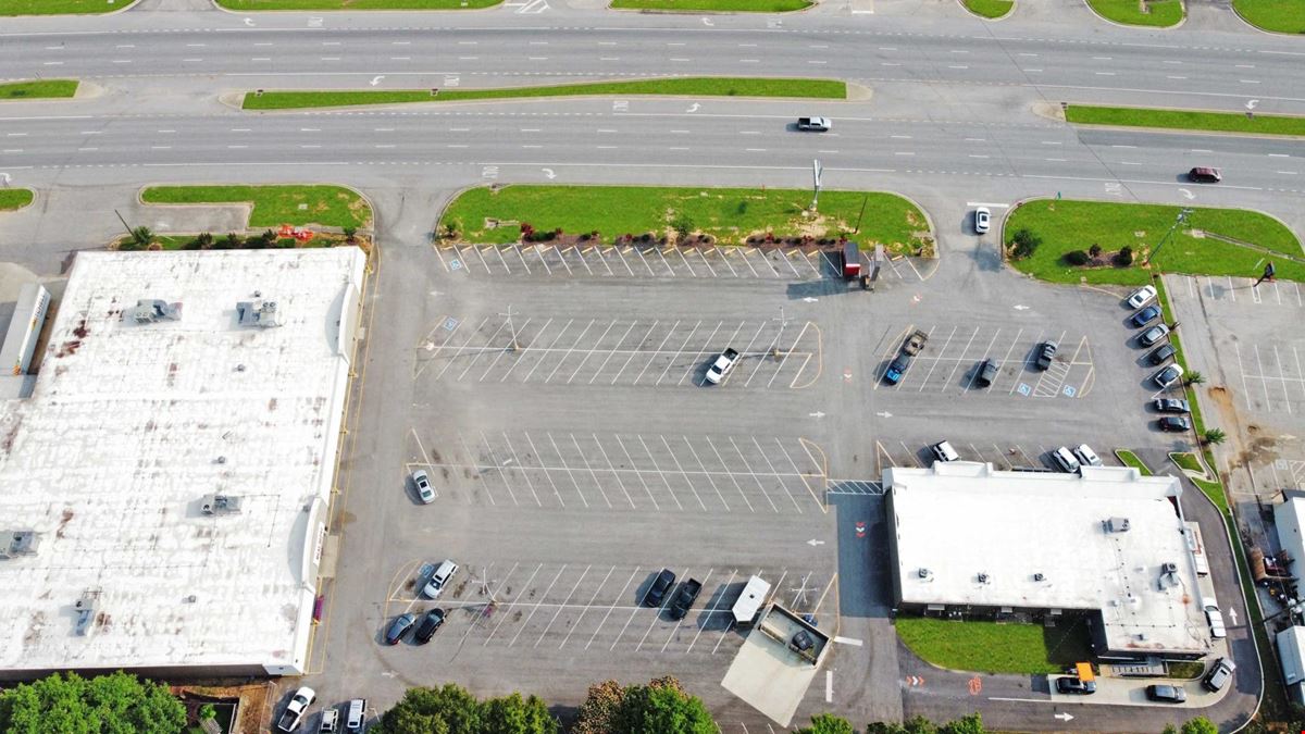 3067 McFarland Blvd
