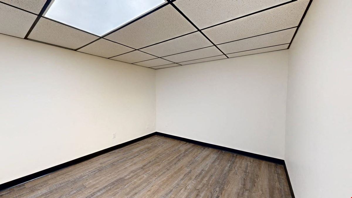 71 25th St W