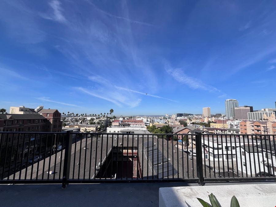 2683 San Marino St, Los Angeles, CA 90006