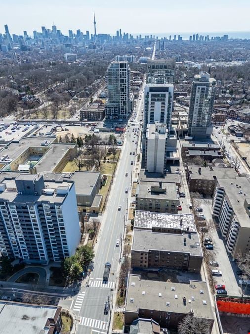 1520-1524 Bathurst St