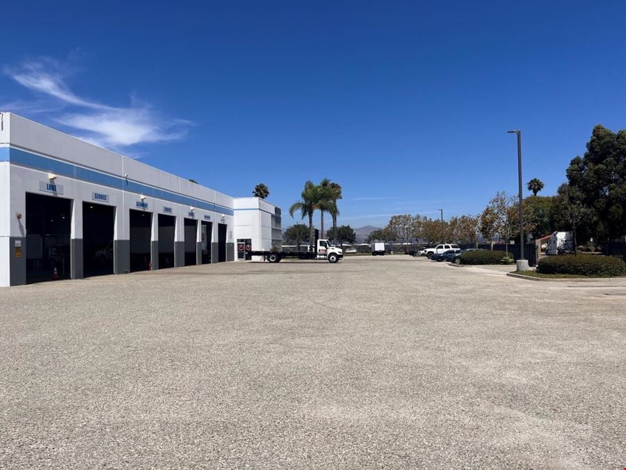 2200 Auto Center Drive
