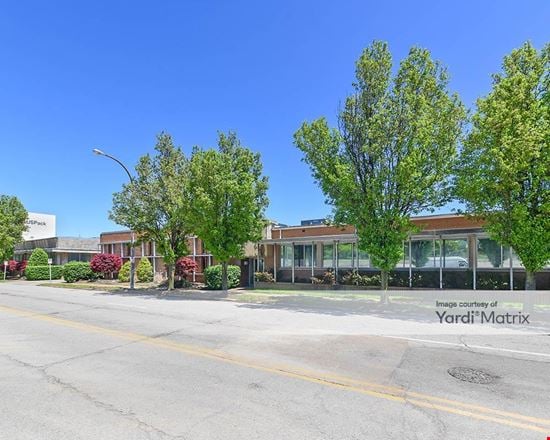 Preview of Industrial space for Rent at 4550 Gustine Avenue