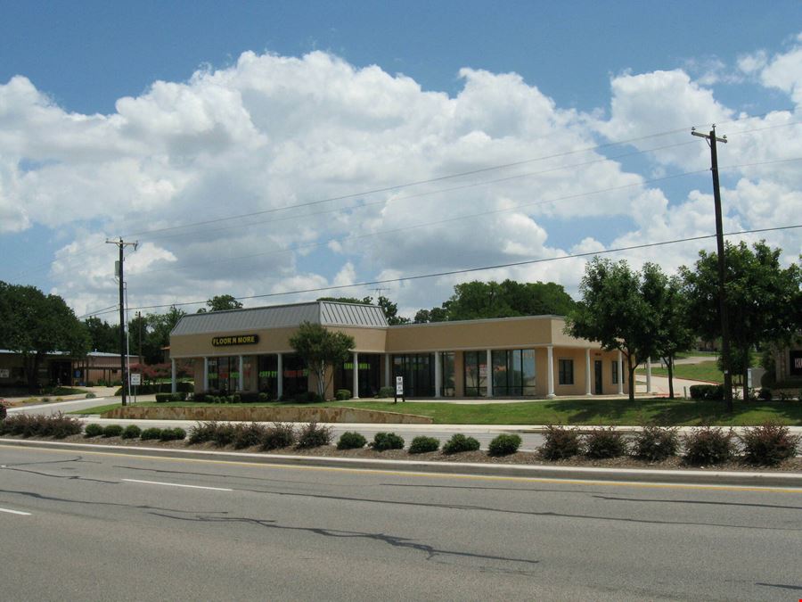 Southlake Commons