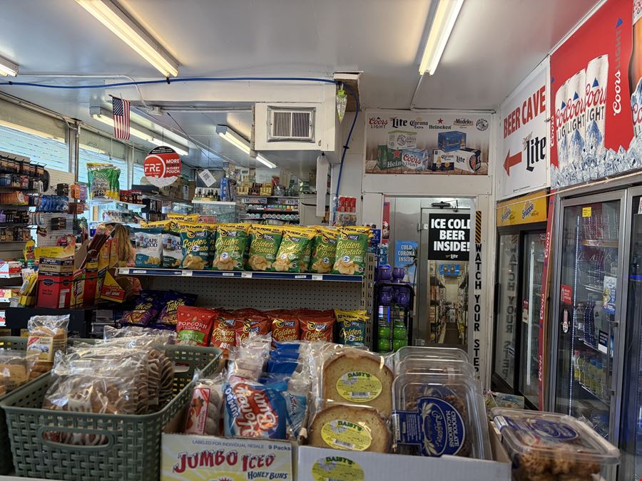 Convenience/Gas on 9 & 20