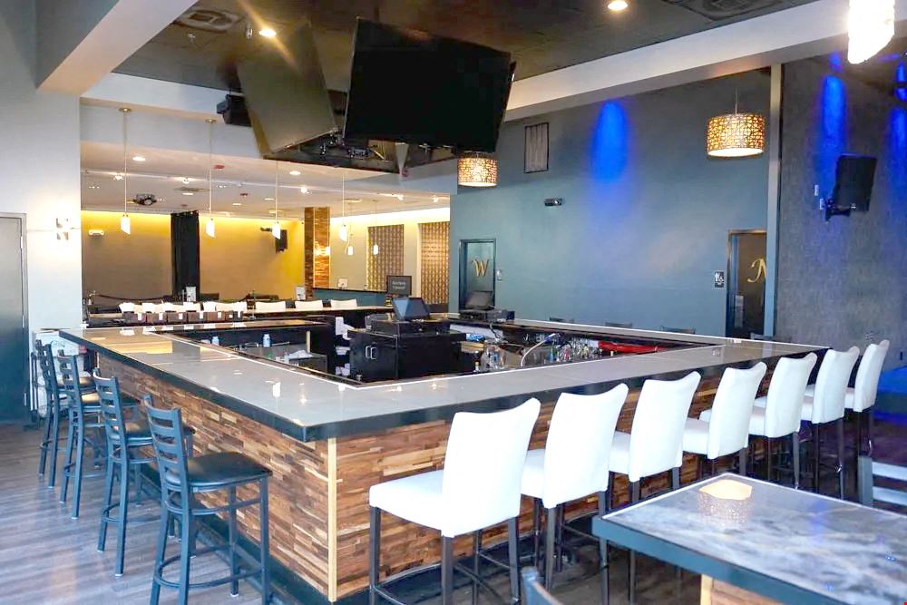 Restaurant - 2330 McMenamin Street