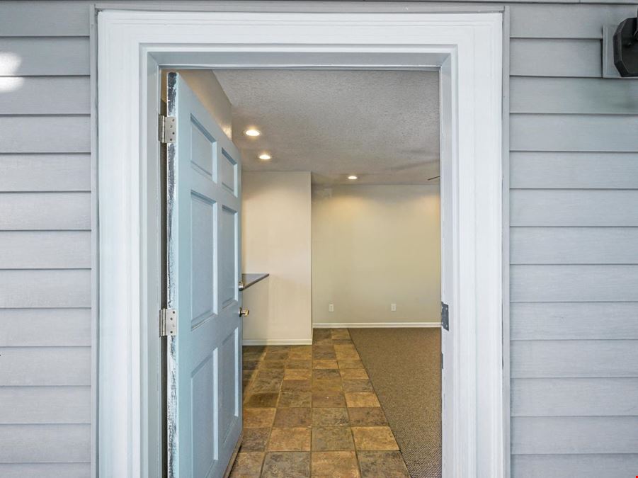 Hollywood/Laurelhurst Office Bldg Opportunity