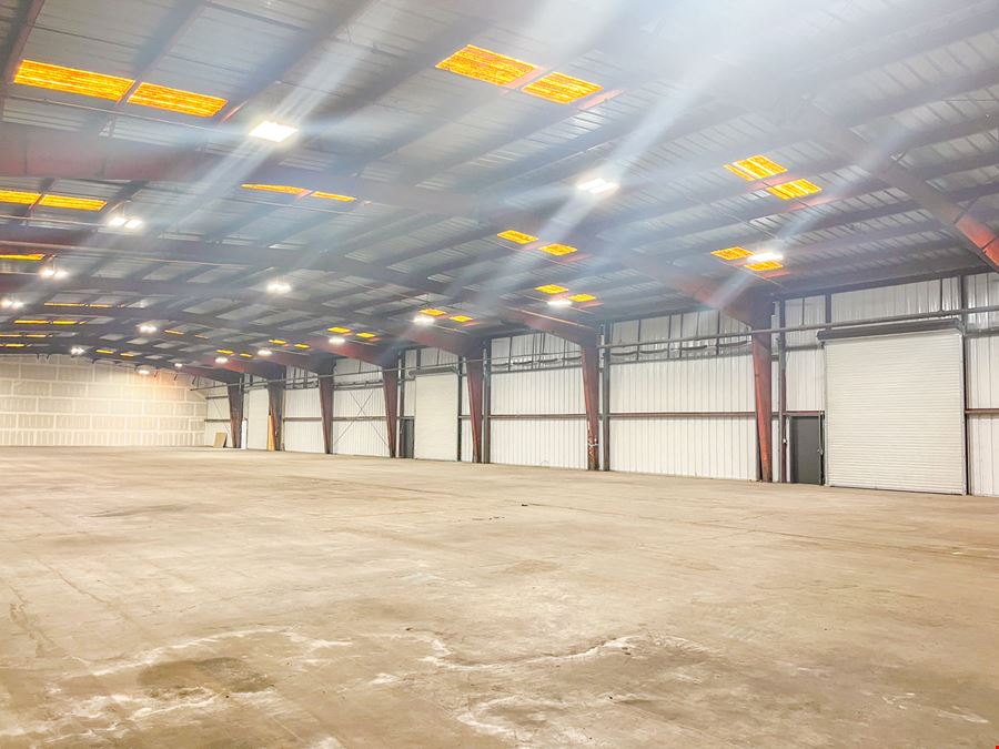 ±33,200 SF Office Warehouse Space Available