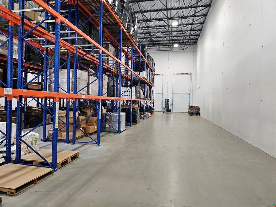 500 - 12,000 sqft shared industrial warehouse for rent in Delta