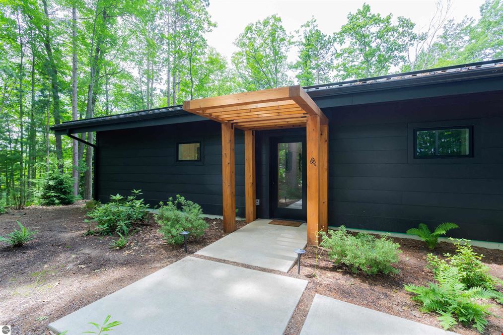 7103 Lake View Ridge Rd
