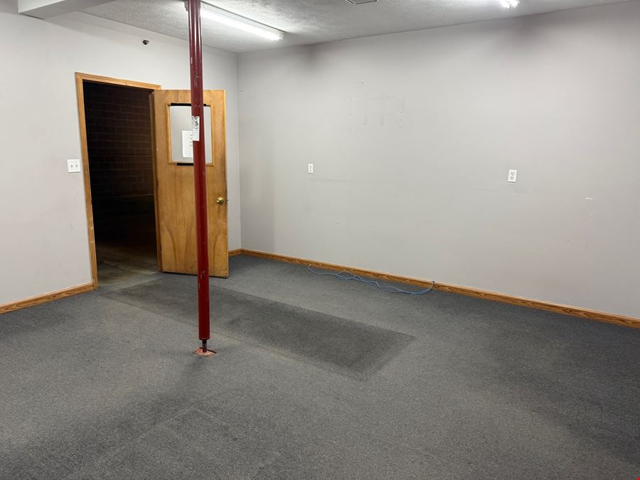 2516 Industrial Park Dr