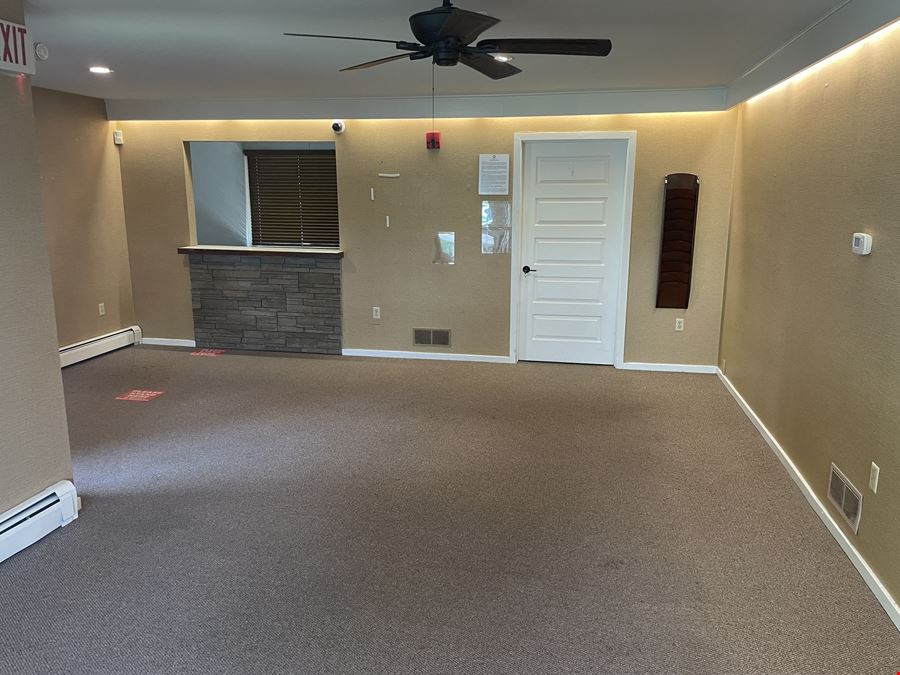 1327 Old York Road