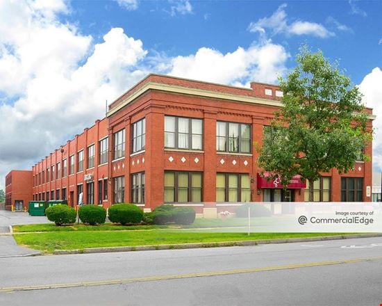 Preview of Office space for Rent at 1040 University Avenue