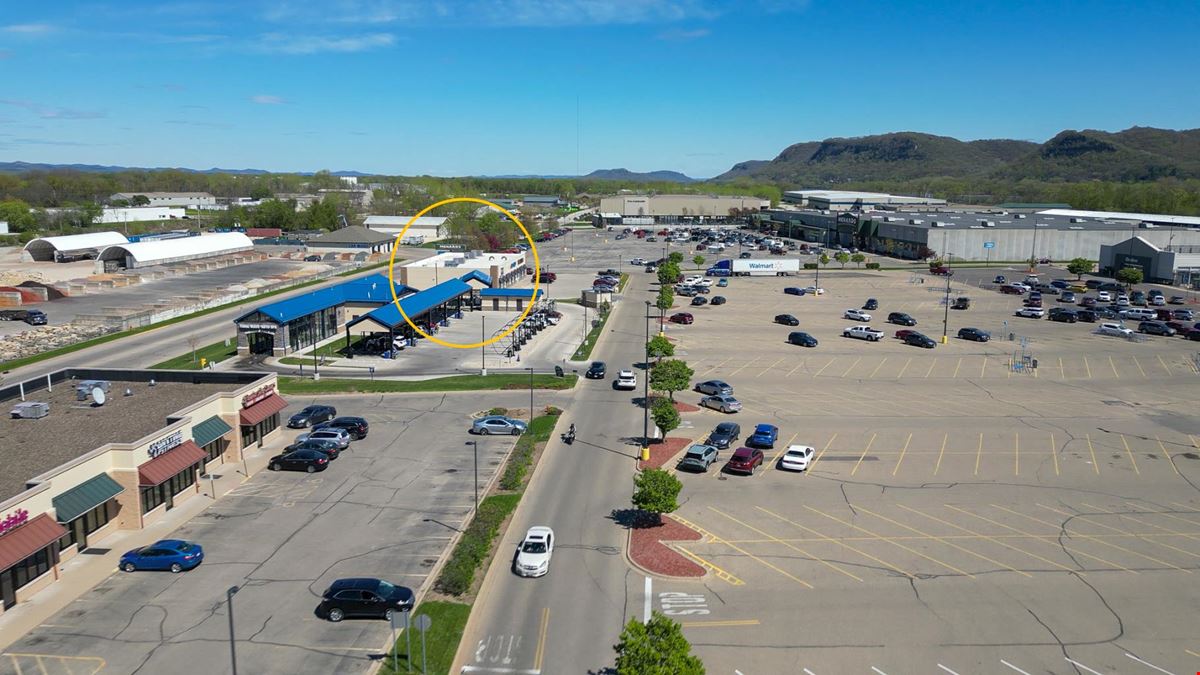 1035 Frontenac Dr - Winona Retail Center For Sale