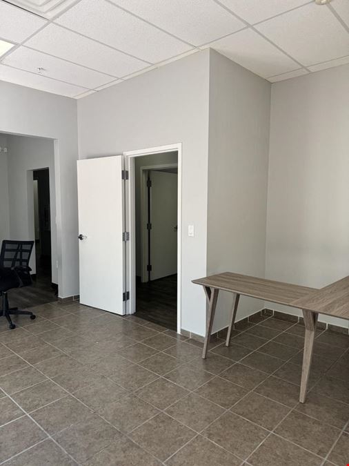 Office/Retail For Lease!!