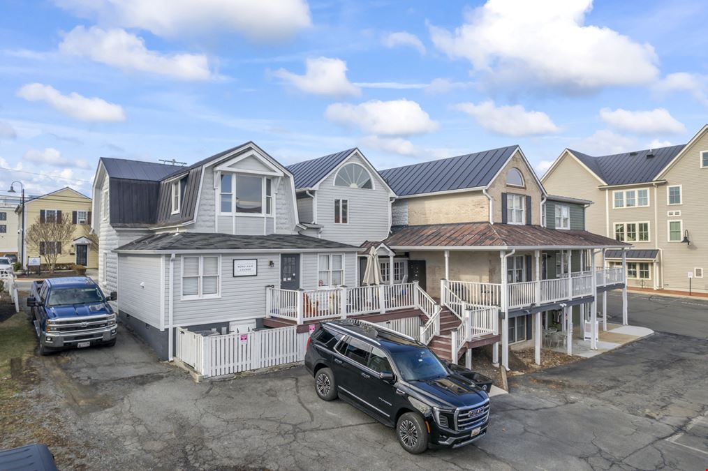 Downtown Leesburg Investment Retail Center