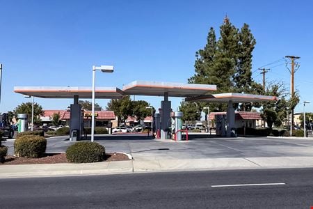 Preview of Retail space for Sale at 15000 W. Whitesbridge