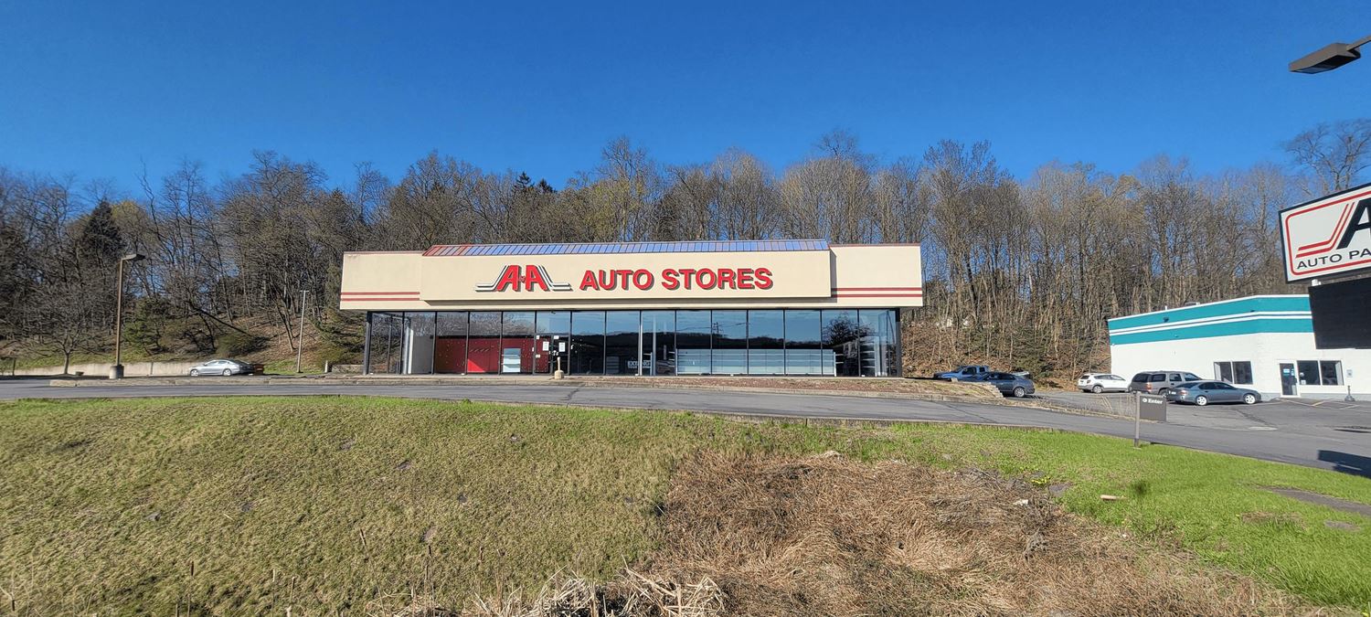 2136 Memorial Hwy.