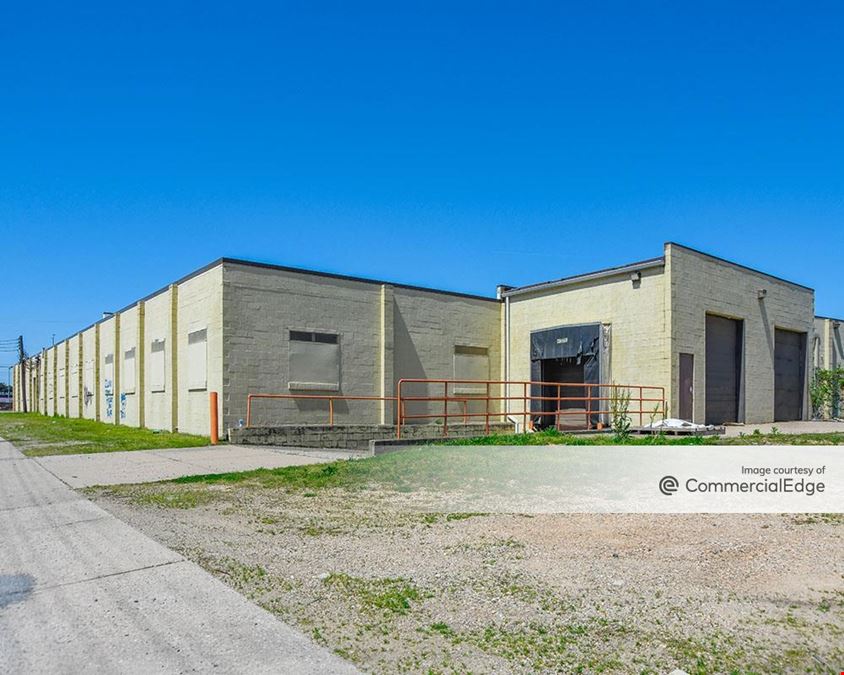 516 & 600 North Irwin Street