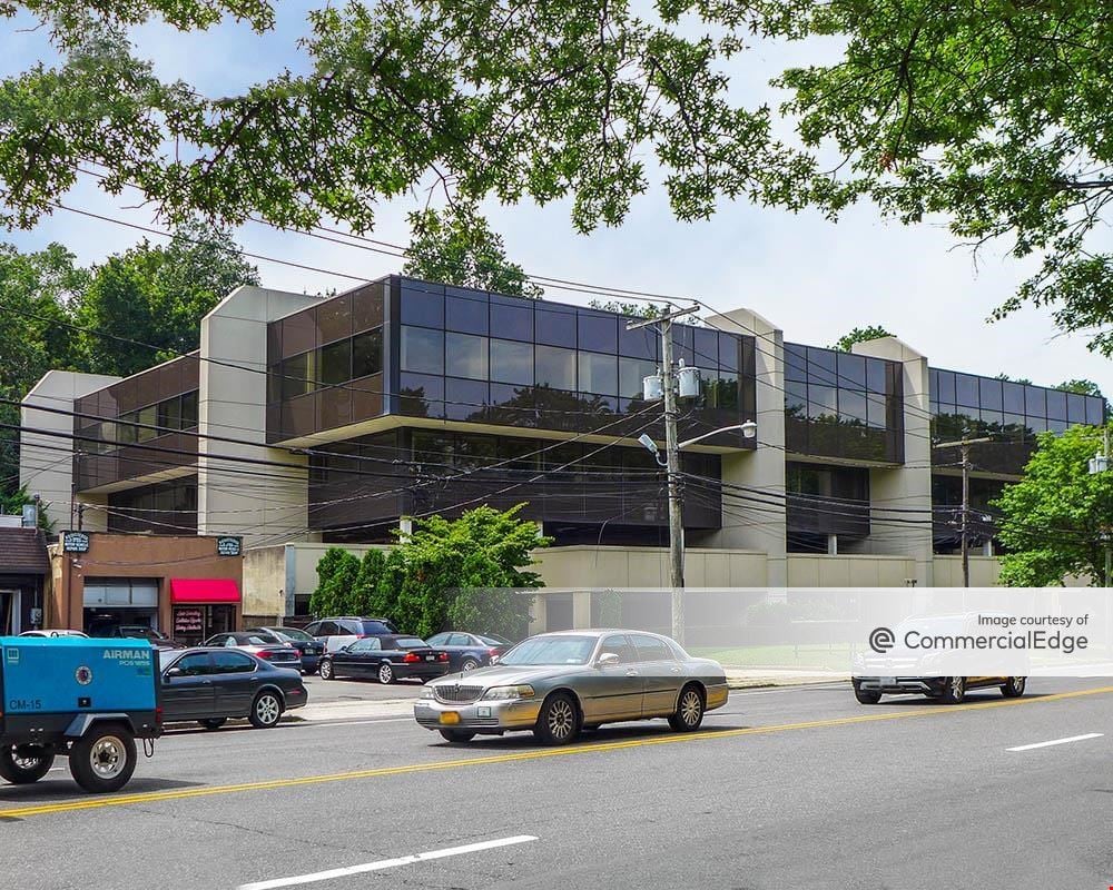 111 East Shore Road