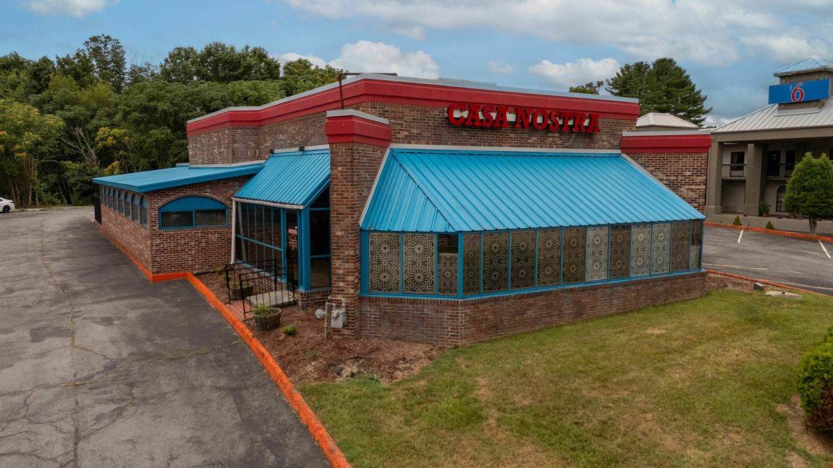 Vacant Restaurant Building In Colonial Heights