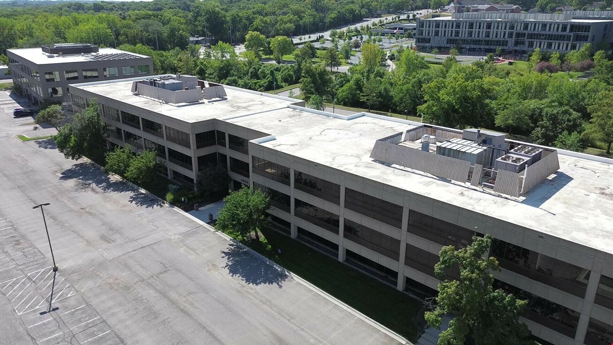 9233 Ward Parkway Building