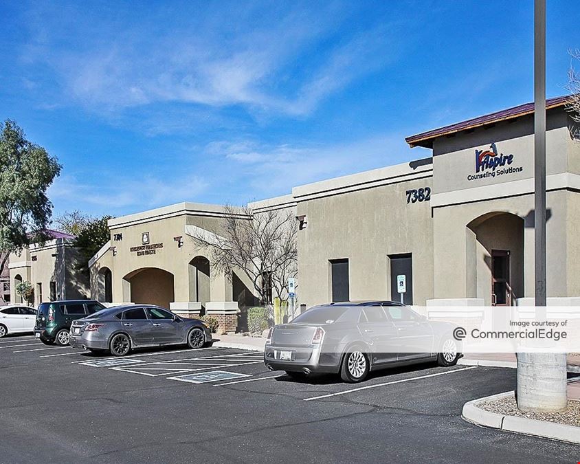 La Cholla Corporate Center