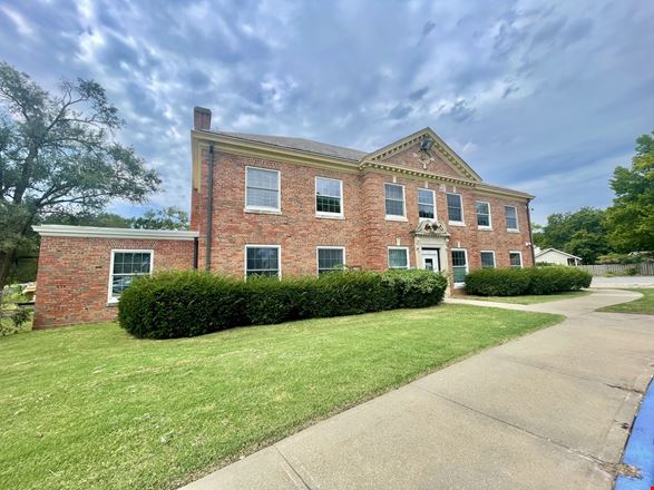 Preview of Office space for Rent at 8150 Wornall Road, Building 13