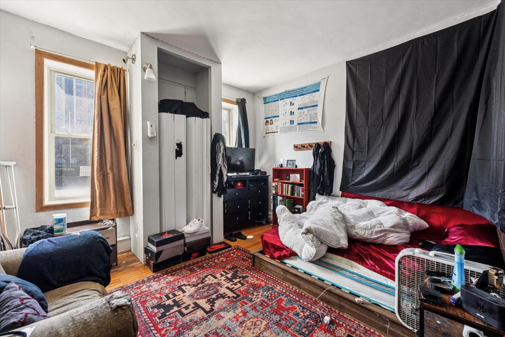 2,187 SF Multifamily | Bella Vista | Seller Ready to Deal!