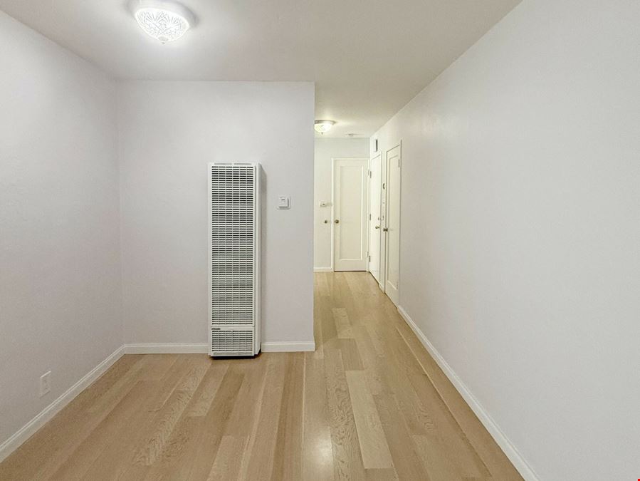 1919 Curtis Street in Berkeley, CA 94702