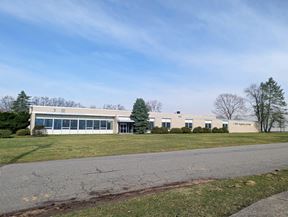 1 Pond Rd