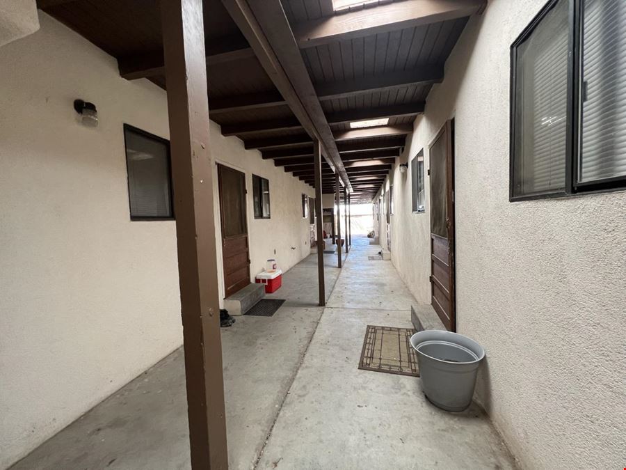 1425 Paseo De Peralta