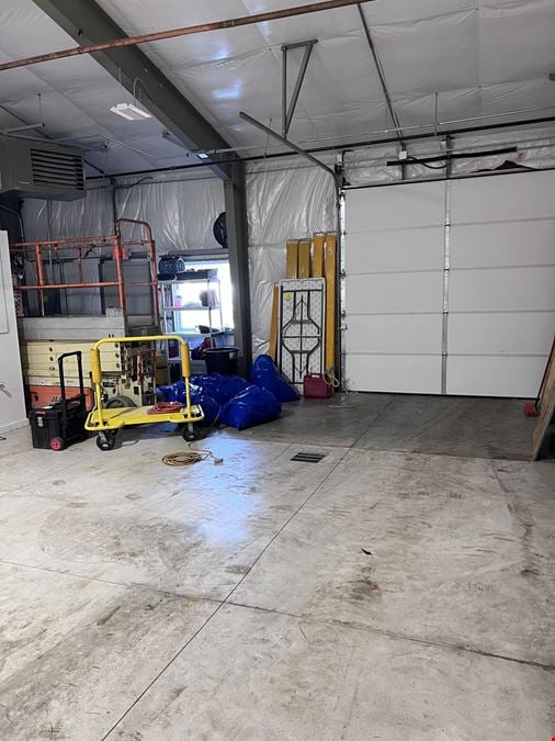 Warehouse/Contractor Space for Lease - Van Buren