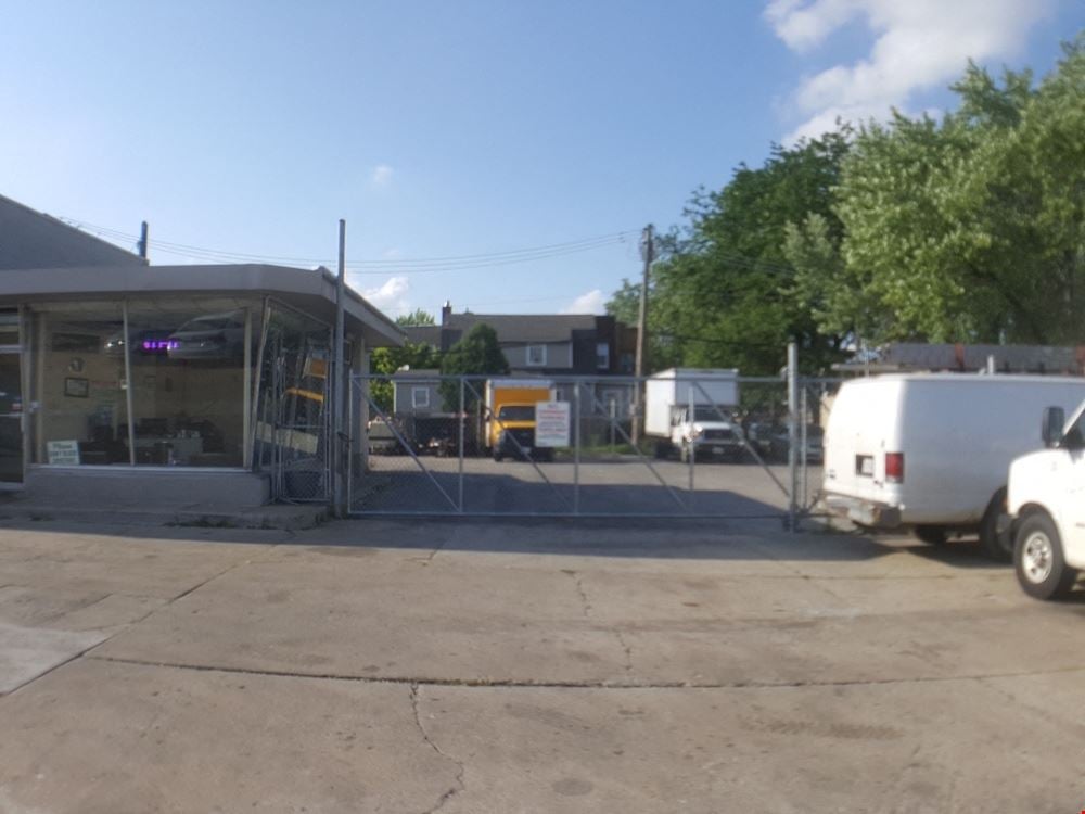4744 W. Belmont Ave, Chicago, IL, 60641