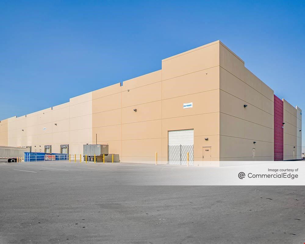 Henderson Freeways Crossing - Building B