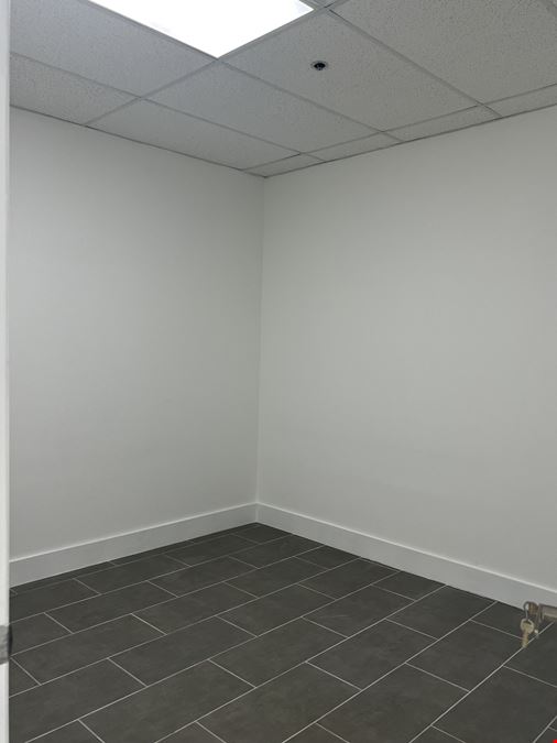 5055 NW 74th Avenue #9 - 4,500 SF
