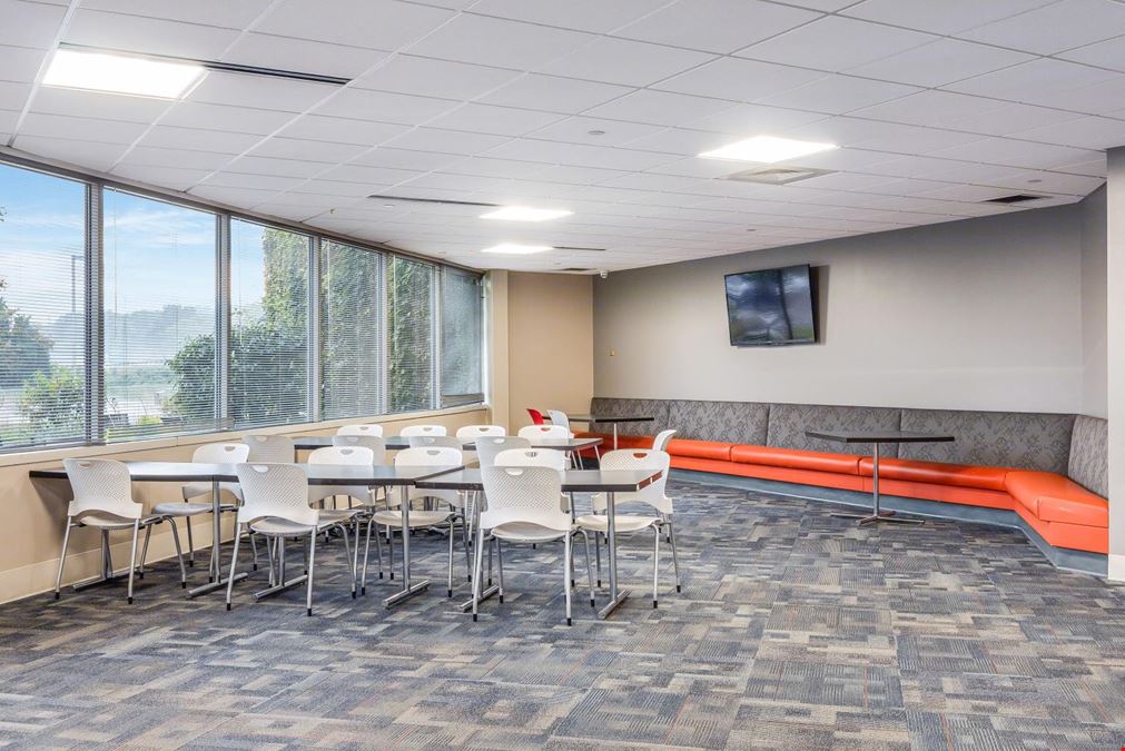 Corporate Ridge - 175 Capital Boulevard