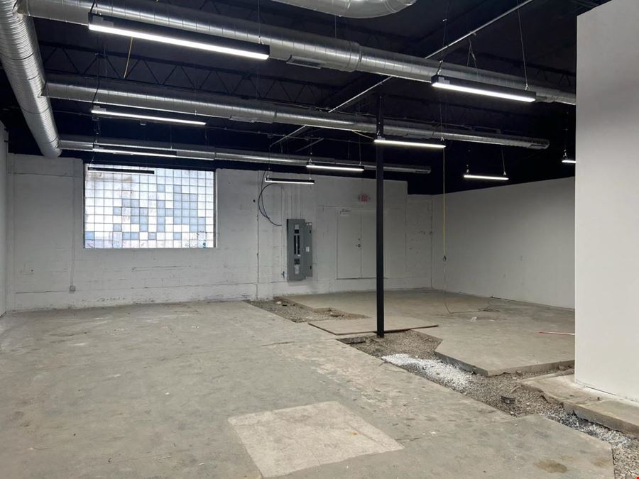 Hampton Avenue Retail