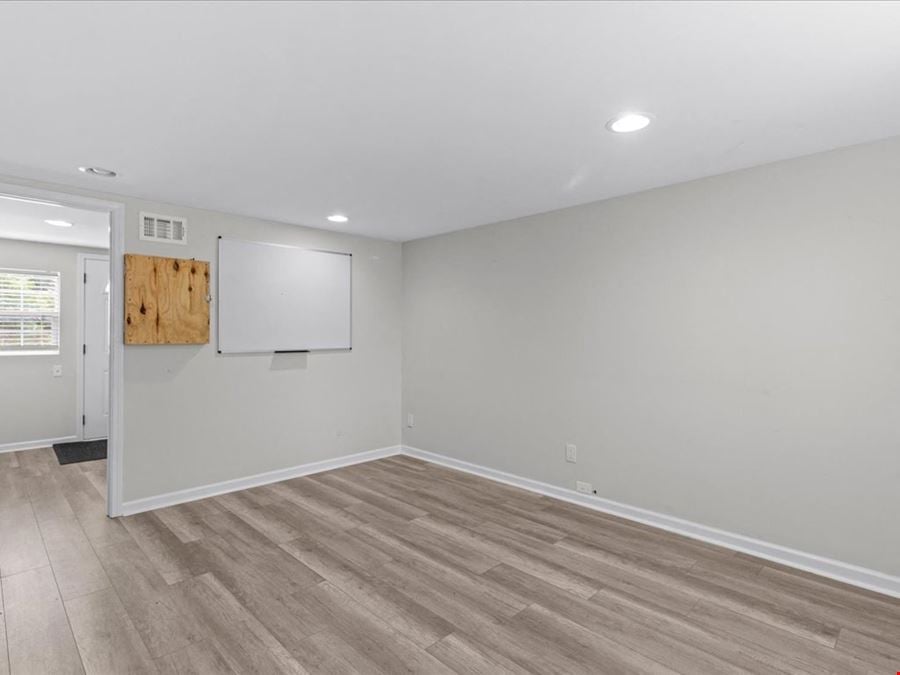 2505 Lincoln Drive
