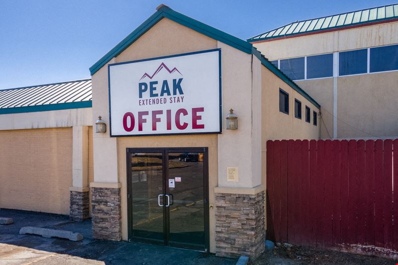 Grand Idaho Inn & Suites and Peak Extended Stay